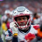 Patriots Rookie Ja’Lynn Polk Exits Game With Head Injury Amid Struggles